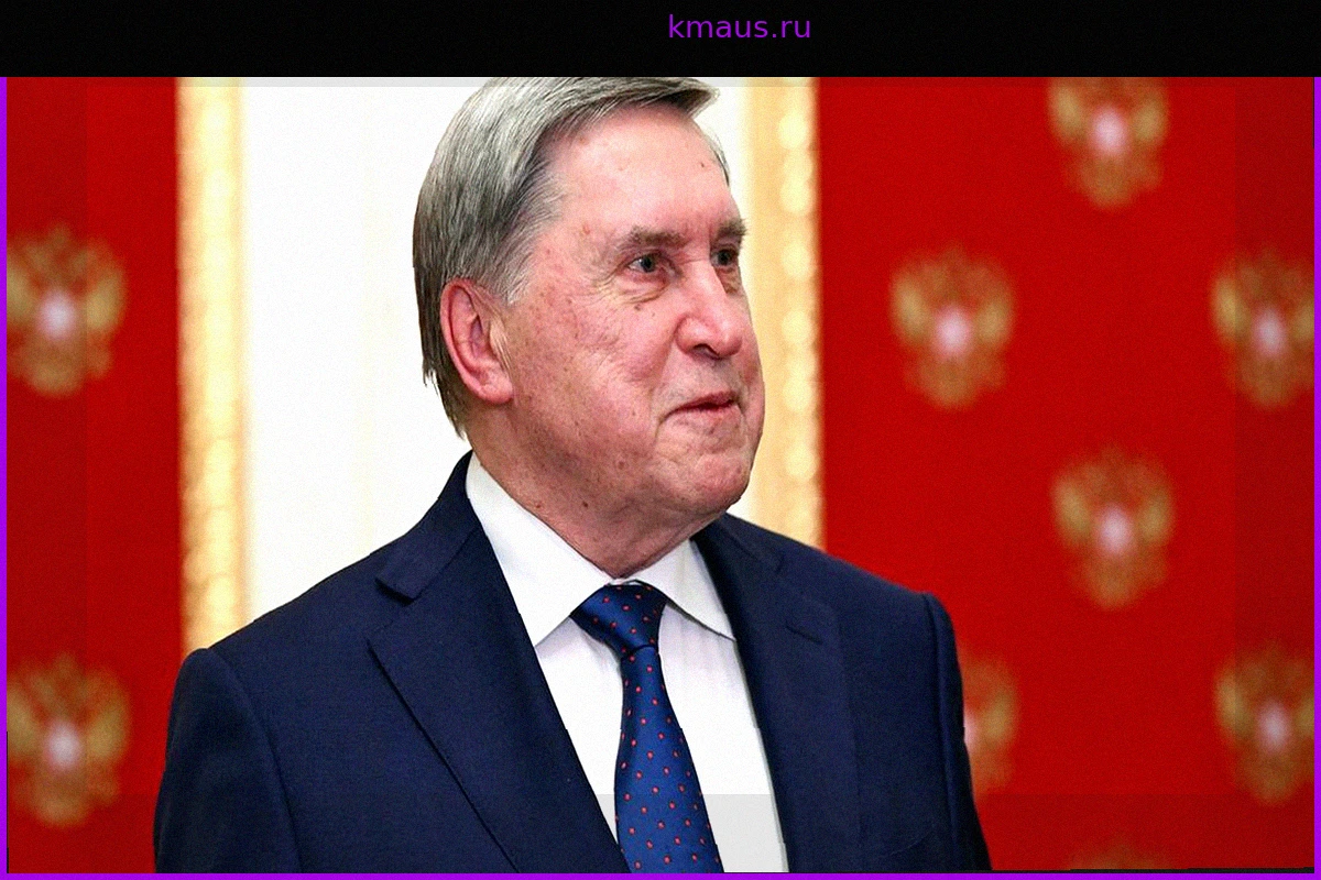 Ушаков: Активизация контактов России и США на фоне угроз Украины и соглашений о перемирии