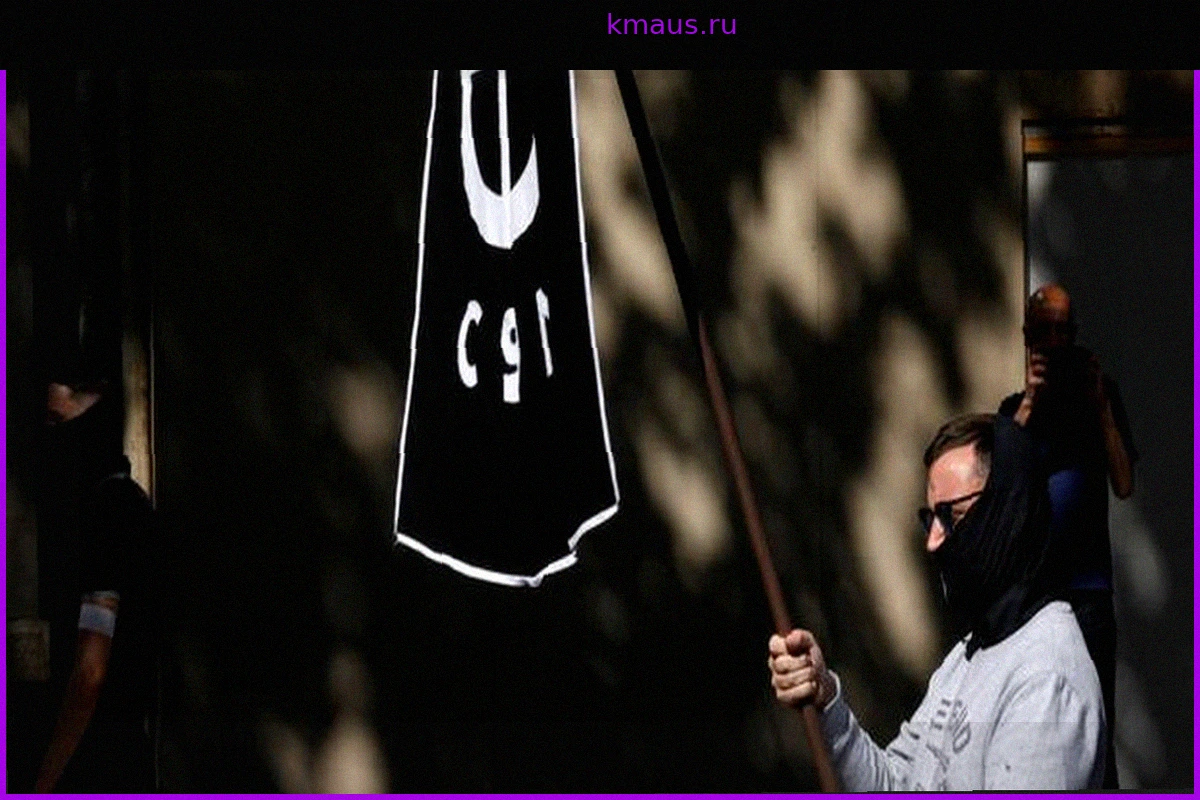 Эмманюэль Казажюс, социолог: «Успех демонстраций Комитета 9 мая указывает на единство неофашистских течений»