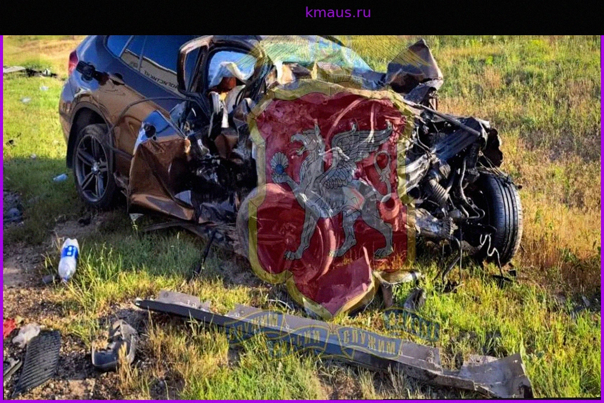Смертельное ДТП в Крыму: В аварии с микроавтобусом погибли двое, включая подростка