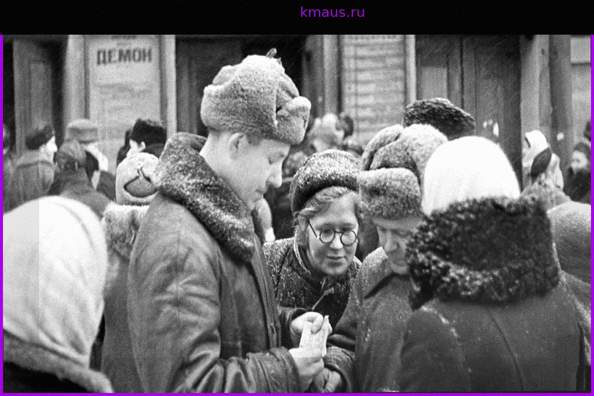 Говорить языком сердца: как столичные театры поддерживали осажденный город и бойцов